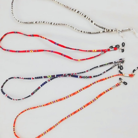 Strap Holder Eyeglass or mask - Picture 2 of 4